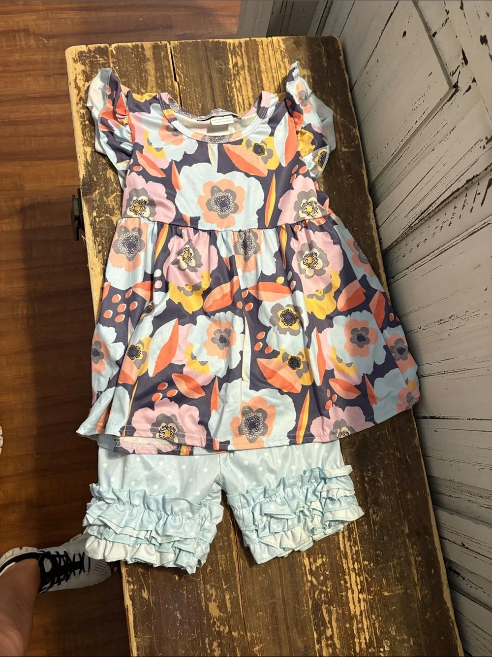 Girls Floral Ruffle Dress & Polka Dot Ruffle Shorts Set - Multicolor